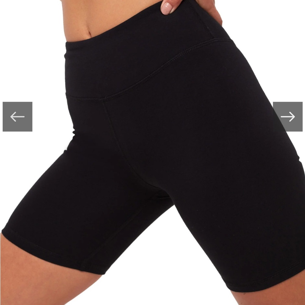 MATE the Label Black Bike Shorts - Picture 2 of 7